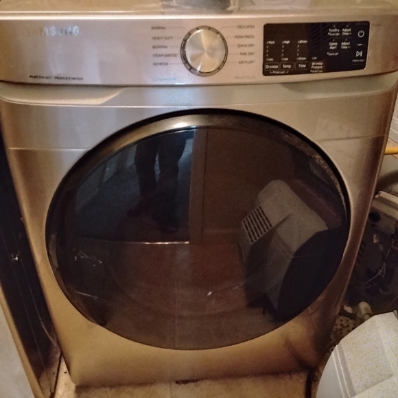 Meet your Posher, Jonathon - Picture 4 of 13